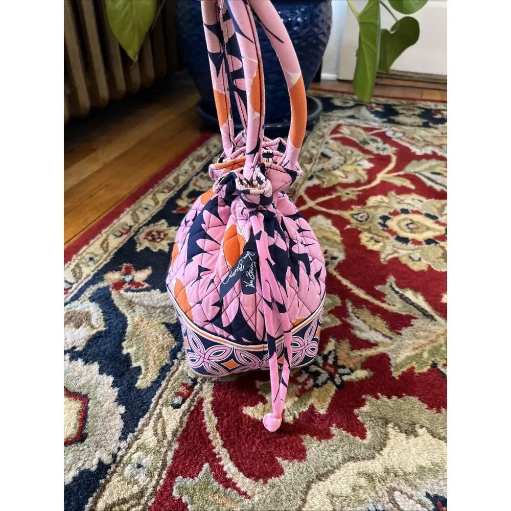 Vera Bradley Quilted Pink Floral Cinch Drawstring Handbag Bucket Bag Shoulder